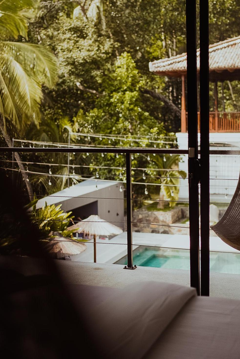 The Salty Pelican Yoga & Surf Retreat Dikwella Exterior foto